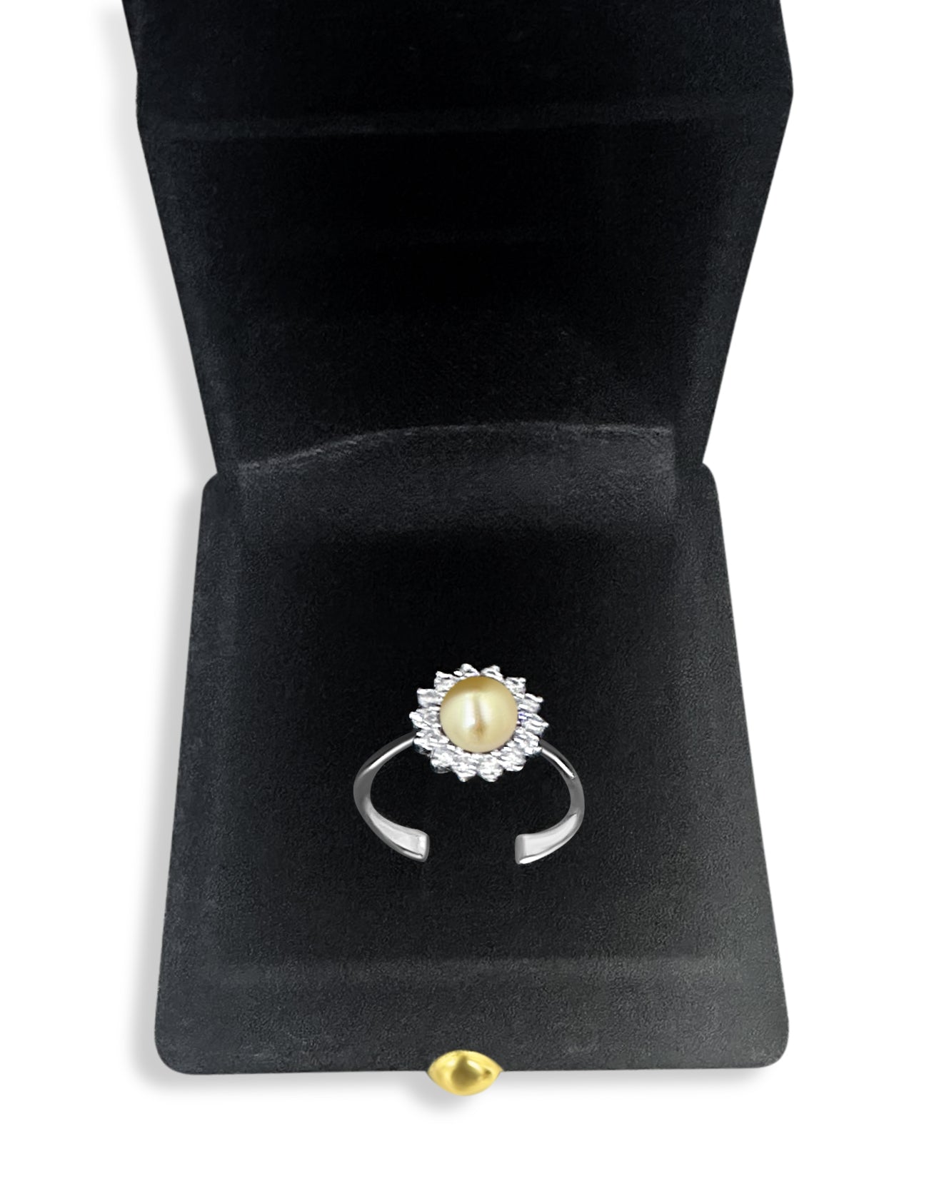 Natural saltwater pearl white gold ring, with diamond